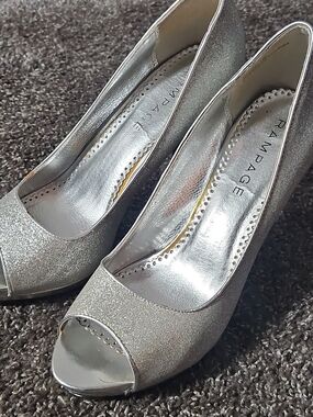 Rampage Silver Glitter Open-Toe Pumps